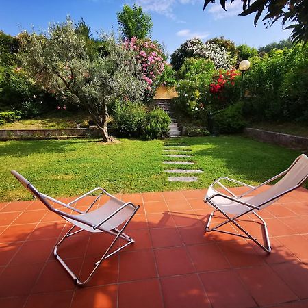 Casa Ghirlanda Con Piscina E Campo Da Tennis Λατζίζε Εξωτερικό φωτογραφία