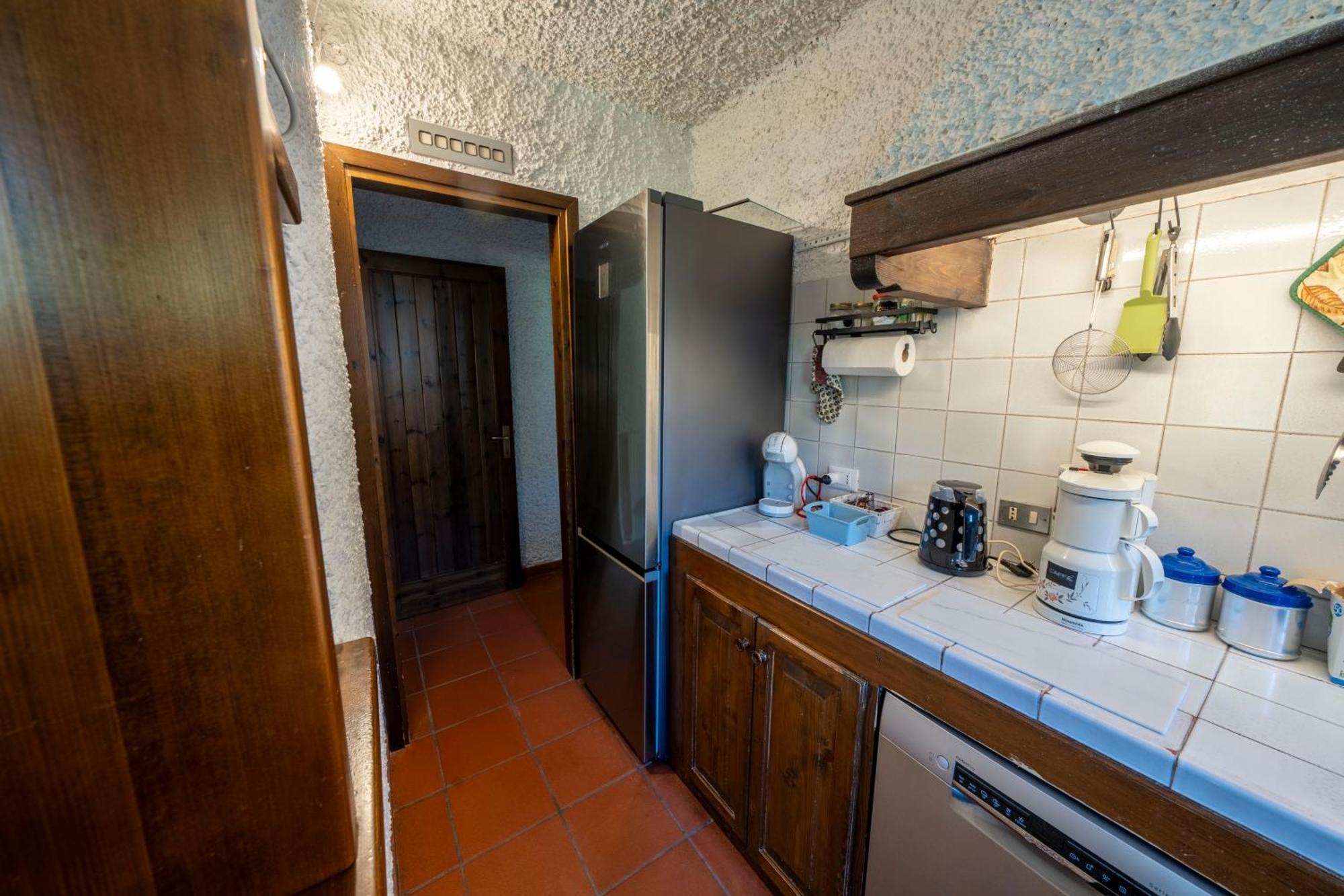 Casa Ghirlanda Con Piscina E Campo Da Tennis Λατζίζε Εξωτερικό φωτογραφία